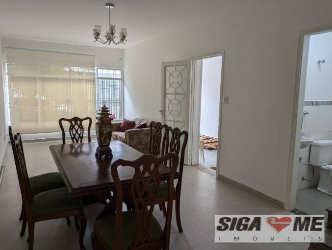 Casa à venda com 3 quartos, 159m² - Foto 1