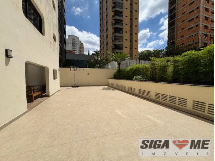 Apartamento à venda com 4 quartos, 331m² - Foto 3