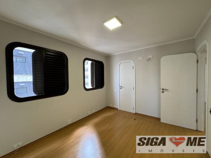 Apartamento à venda com 4 quartos, 331m² - Foto 10