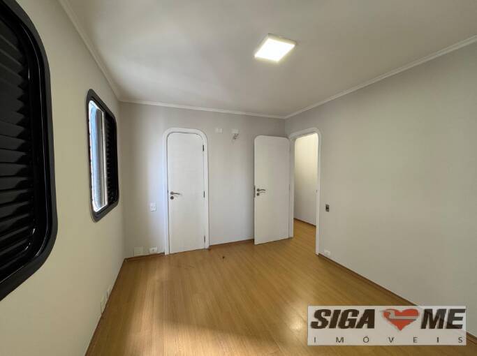 Apartamento à venda com 4 quartos, 331m² - Foto 9