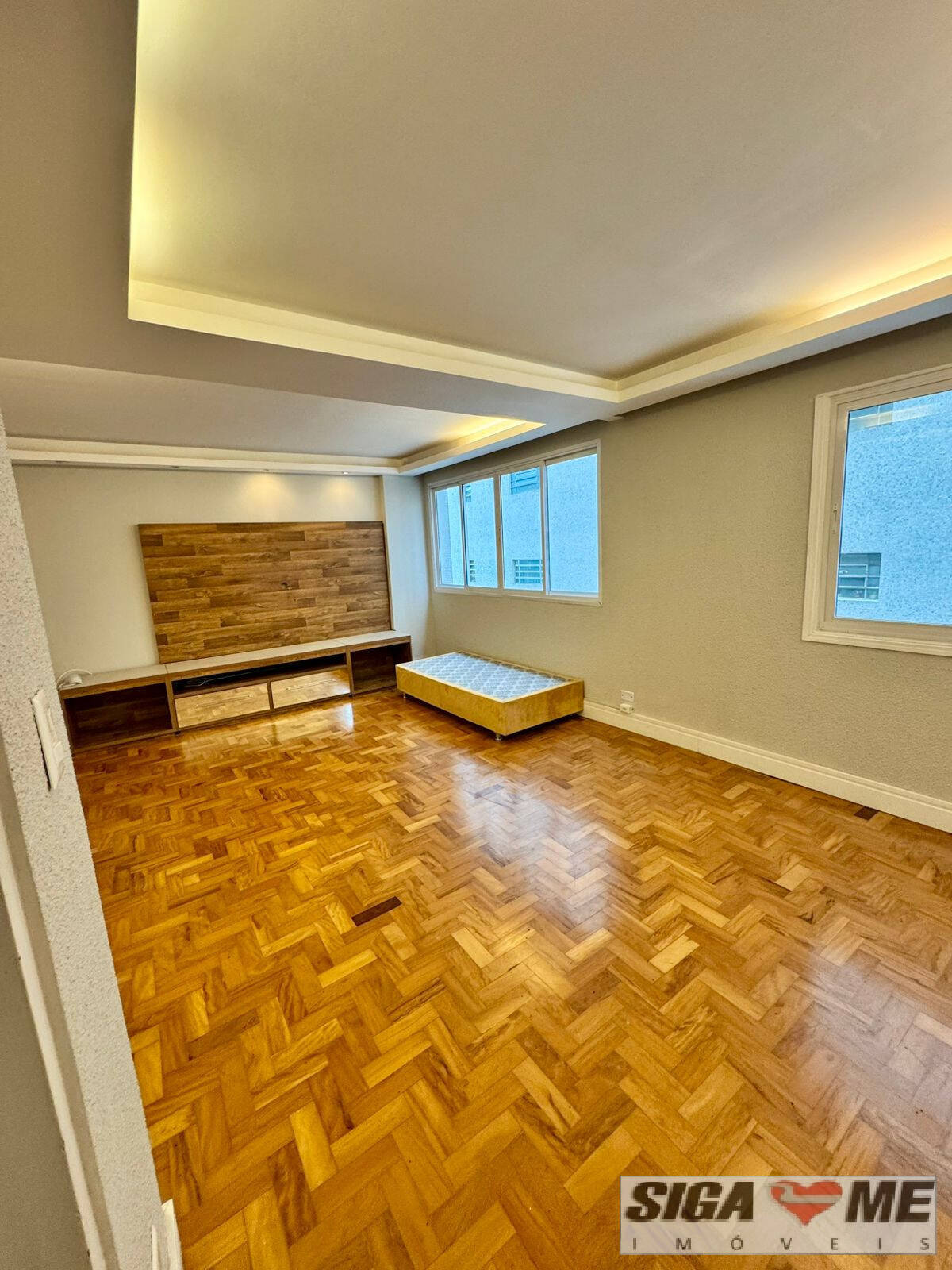 Apartamento à venda com 3 quartos - Foto 1