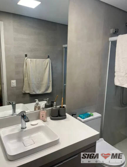 Apartamento à venda com 3 quartos - Foto 8