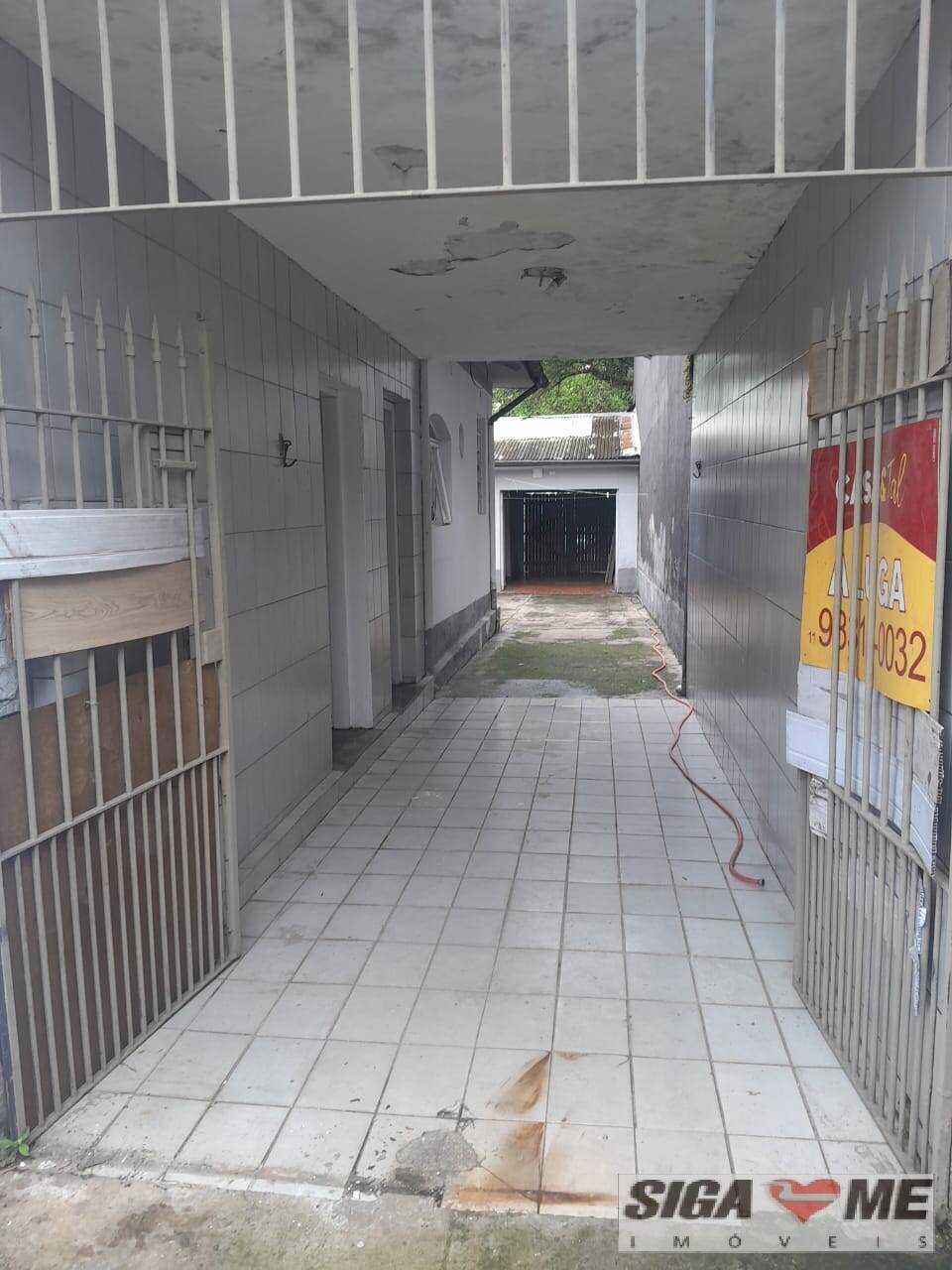 Casa à venda e aluguel com 2 quartos, 160m² - Foto 1