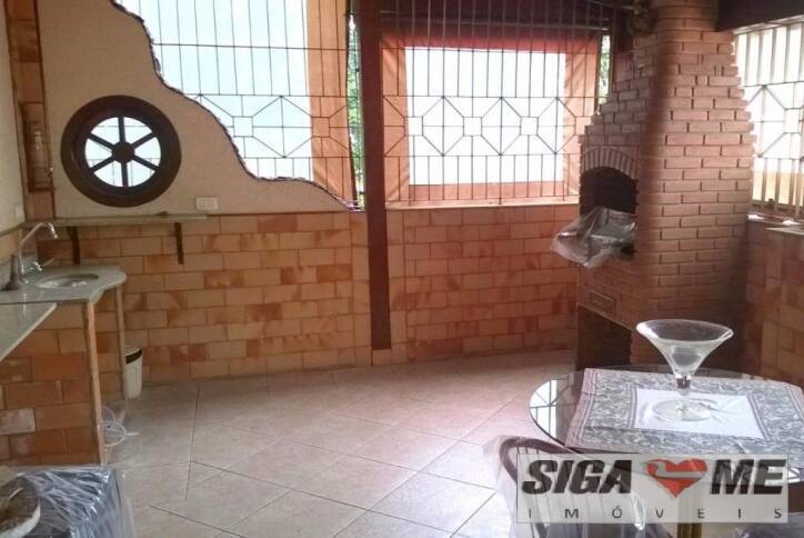 Casa à venda com 2 quartos, 200m² - Foto 17