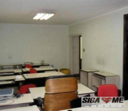 Sobrado à venda com 3 quartos, 220m² - Foto 4