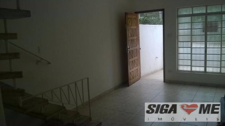 Casa à venda com 2 quartos, 70m² - Foto 21