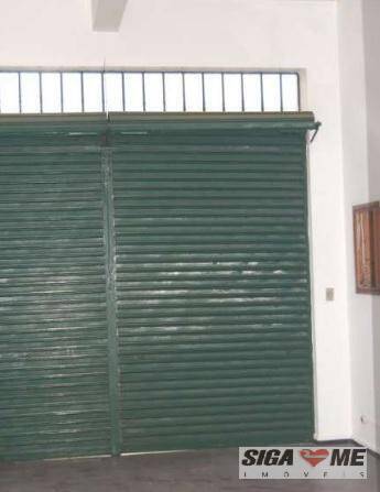 Sobrado para alugar com 2 quartos, 200m² - Foto 1