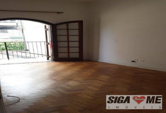 Sobrado para alugar com 2 quartos, 300m² - Foto 11