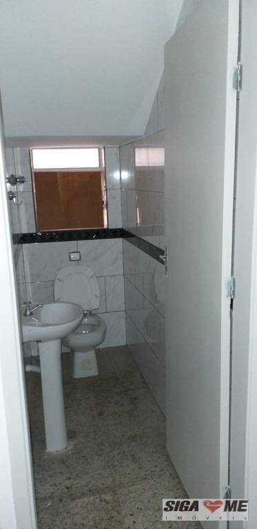 Sobrado para alugar com 3 quartos, 180m² - Foto 7