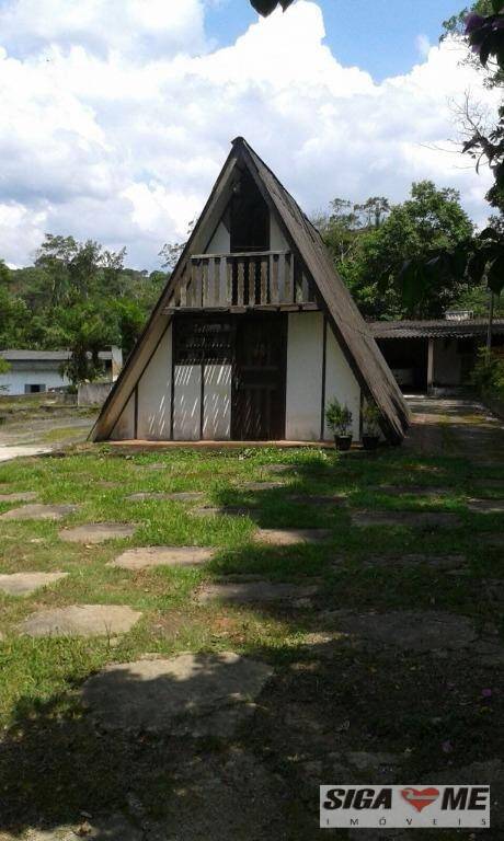 Fazenda à venda com 3 quartos, 300m² - Foto 2