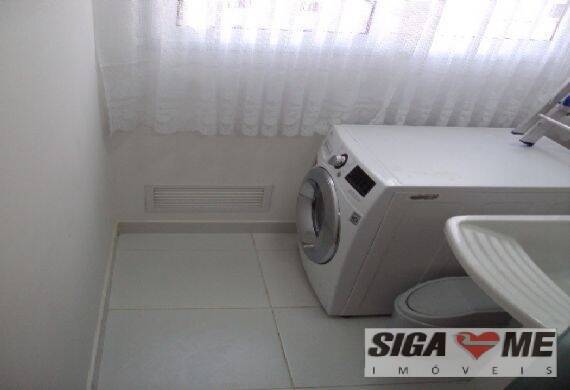 Apartamento para alugar com 2 quartos, 60m² - Foto 8