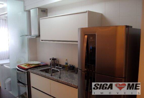 Apartamento para alugar com 2 quartos, 60m² - Foto 13