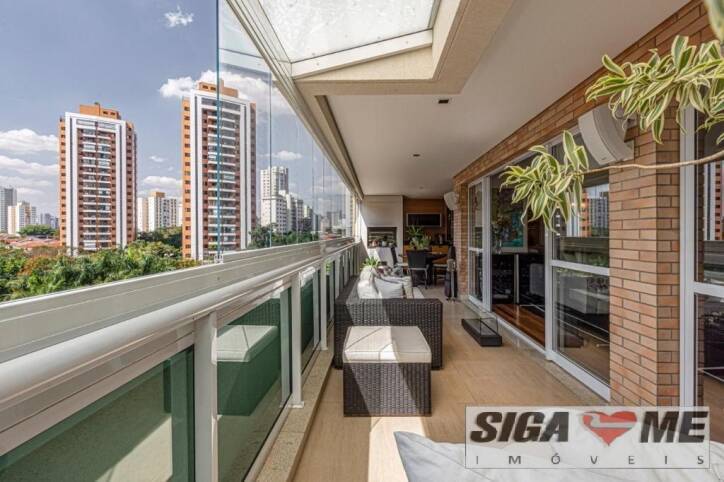 Apartamento à venda com 4 quartos, 245m² - Foto 5