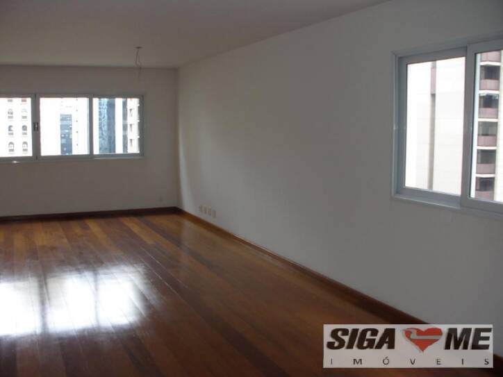 Apartamento para alugar com 4 quartos, 360m² - Foto 3