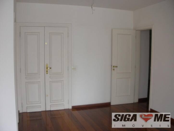 Apartamento para alugar com 4 quartos, 360m² - Foto 7