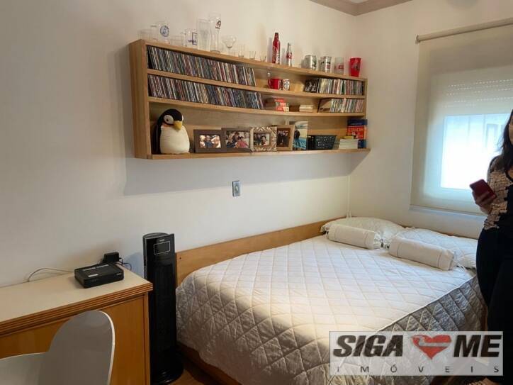 Apartamento à venda com 3 quartos, 130m² - Foto 15