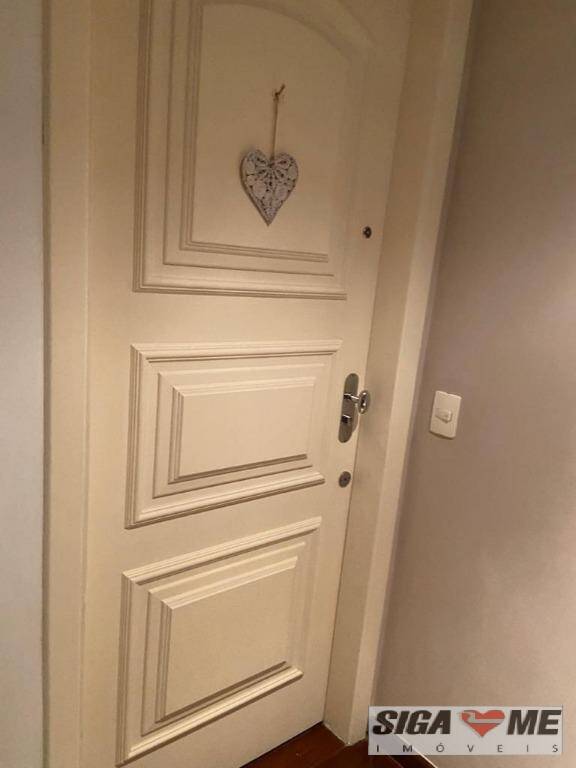 Apartamento à venda com 3 quartos, 130m² - Foto 20