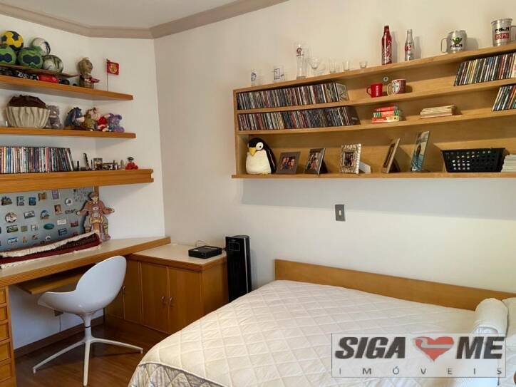 Apartamento à venda com 3 quartos, 130m² - Foto 25