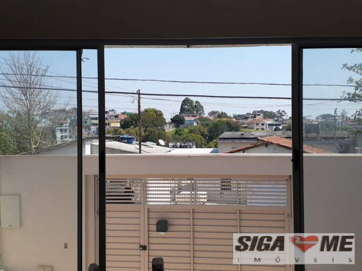 Sobrado à venda com 3 quartos, 135m² - Foto 2