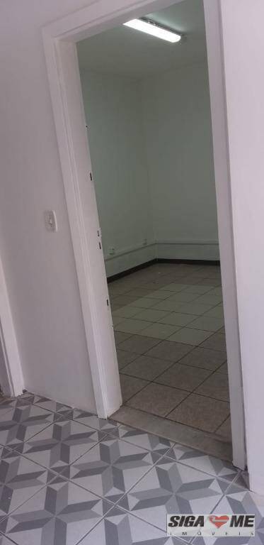 Sobrado para alugar com 3 quartos, 260m² - Foto 17