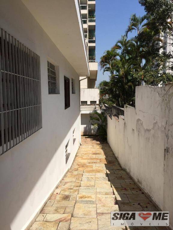 Casa à venda com 3 quartos, 280m² - Foto 4