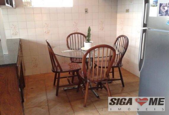 Sobrado à venda com 3 quartos, 230m² - Foto 6